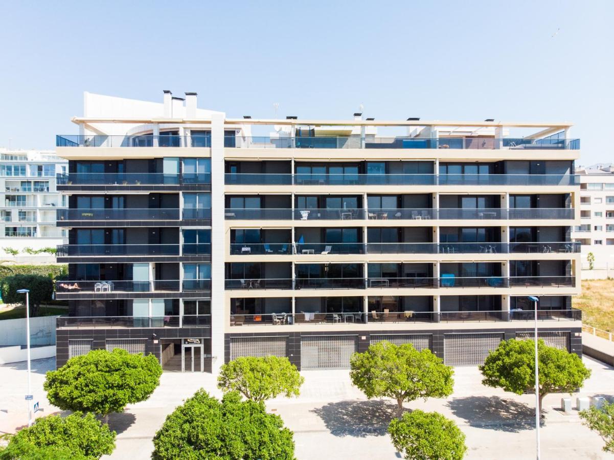 Primera línea de mar con piscina, gimnasio y parking 2 hab y 2 baños Villajoyosa Exterior foto